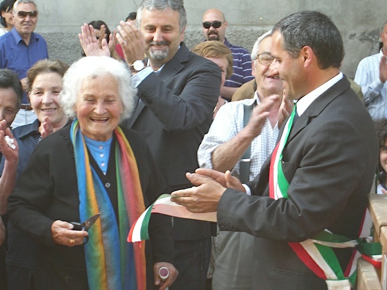Il taglio del nastro